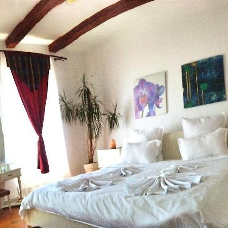 Вилла Casa Din Coltul Cetatii Harman Экстерьер фото