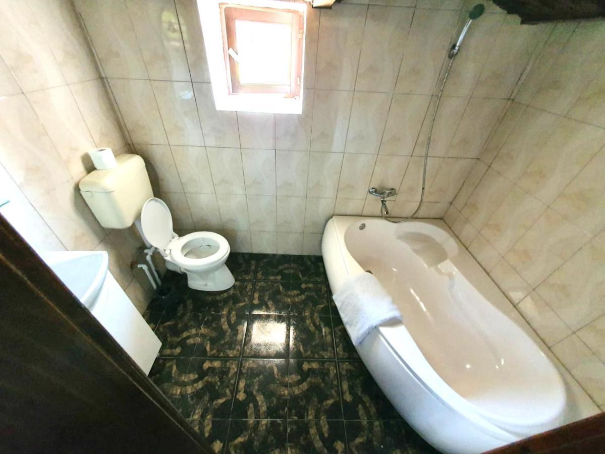 Вилла Casa Din Coltul Cetatii Harman Экстерьер фото