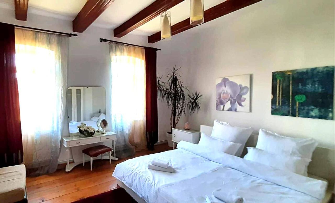 Вилла Casa Din Coltul Cetatii Harman Экстерьер фото
